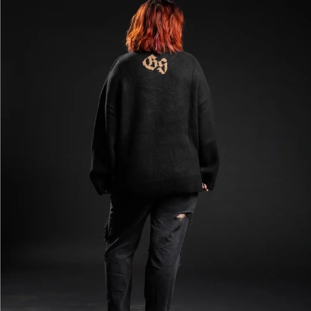 Girrlscout’s THE CARTER KNIT SWEATER - DEATH MOTH - Picture 3 of 3